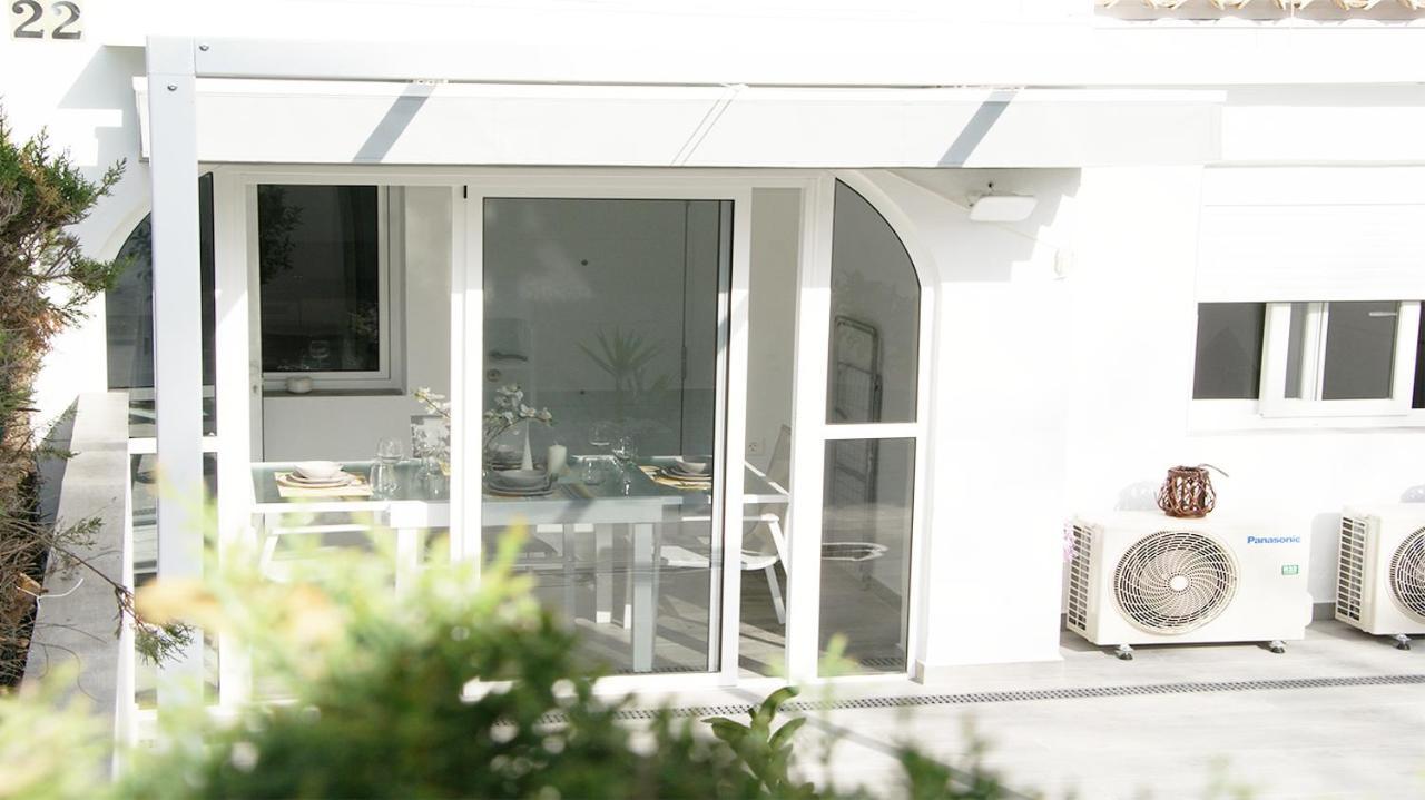 Luxury Bungalow Costa Blanca Ground Floor ,Stayorihuelacosta, Lago Jardin 1#Prp003 Torrevieja Exterior foto