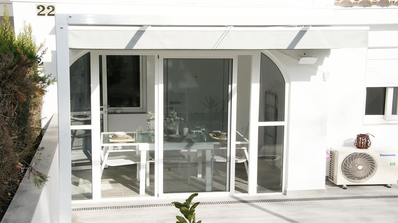 Luxury Bungalow Costa Blanca Ground Floor ,Stayorihuelacosta, Lago Jardin 1#Prp003 Torrevieja Exterior foto